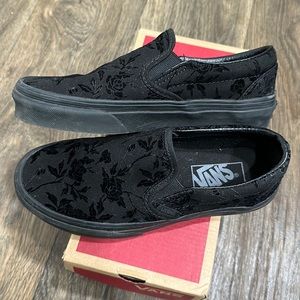 Vans Black Velvet Rose Floral